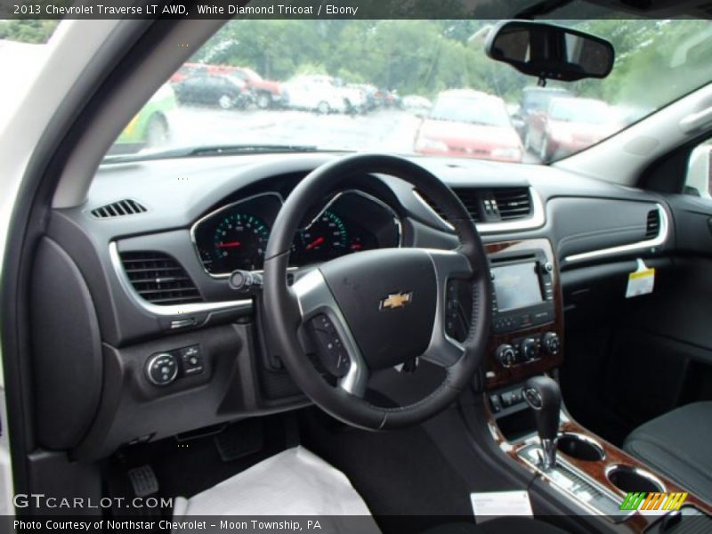White Diamond Tricoat / Ebony 2013 Chevrolet Traverse LT AWD