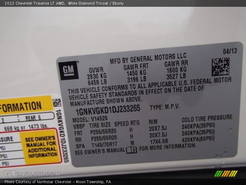 White Diamond Tricoat / Ebony 2013 Chevrolet Traverse LT AWD