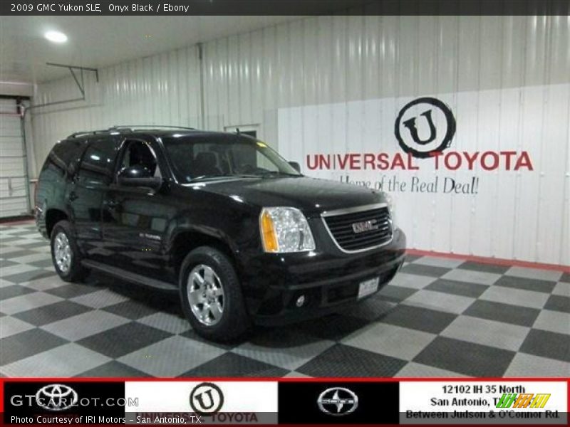 Onyx Black / Ebony 2009 GMC Yukon SLE