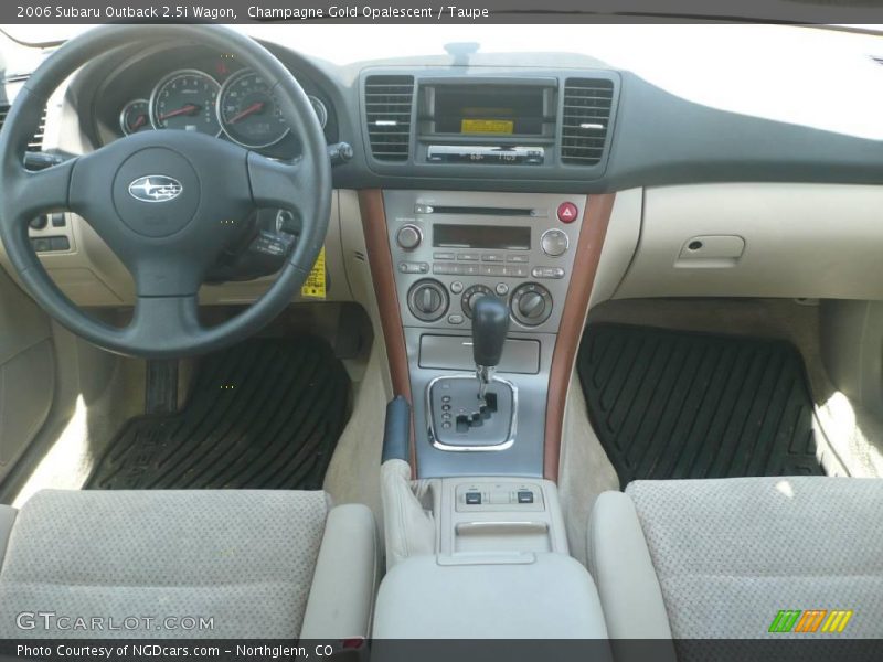 Champagne Gold Opalescent / Taupe 2006 Subaru Outback 2.5i Wagon