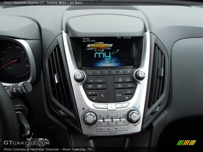 Summit White / Jet Black 2013 Chevrolet Equinox LT