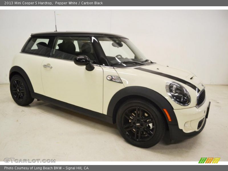 Pepper White / Carbon Black 2013 Mini Cooper S Hardtop