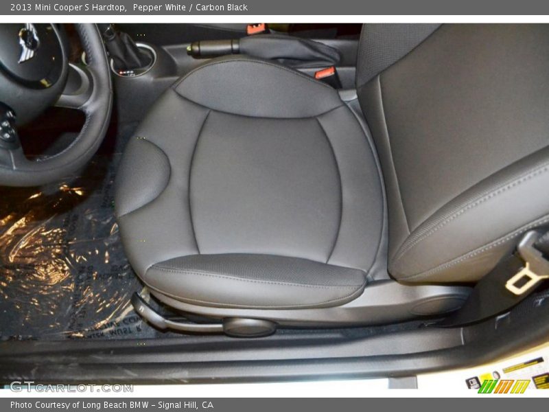 Pepper White / Carbon Black 2013 Mini Cooper S Hardtop