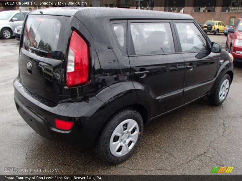 Shadow Black / Black Cloth 2013 Kia Soul 1.6