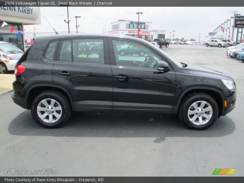 Deep Black Metallic / Charcoal 2009 Volkswagen Tiguan SE