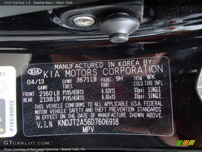 Shadow Black / Black Cloth 2013 Kia Soul 1.6