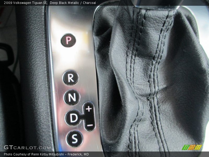 Deep Black Metallic / Charcoal 2009 Volkswagen Tiguan SE