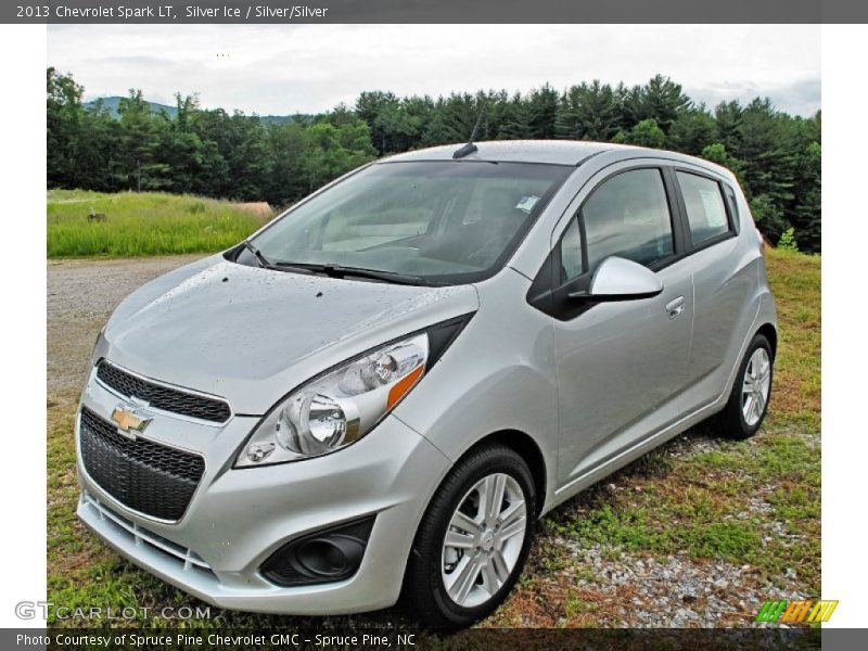 Front 3/4 View of 2013 Spark LT