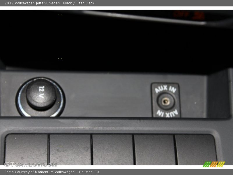 Black / Titan Black 2012 Volkswagen Jetta SE Sedan