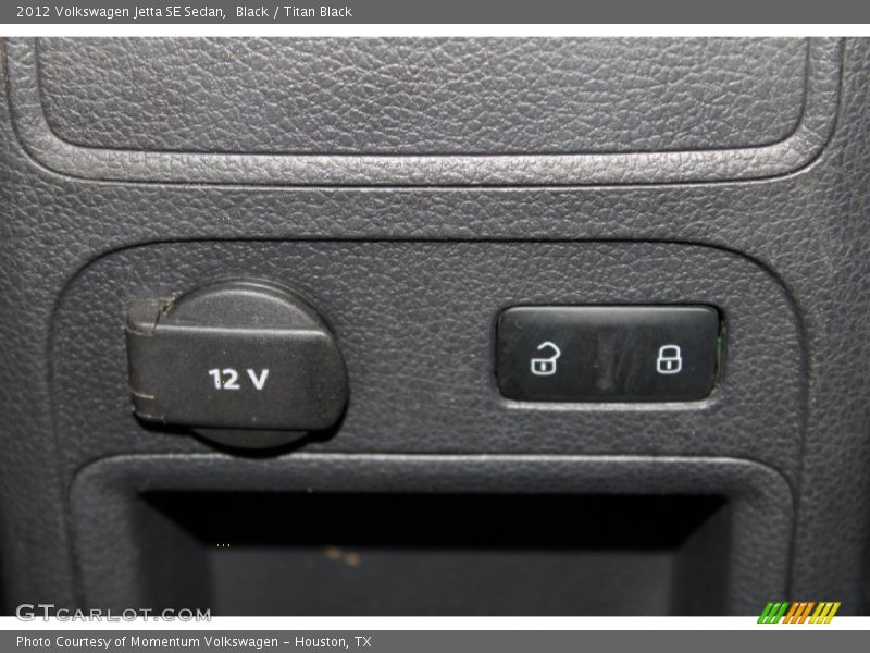 Black / Titan Black 2012 Volkswagen Jetta SE Sedan