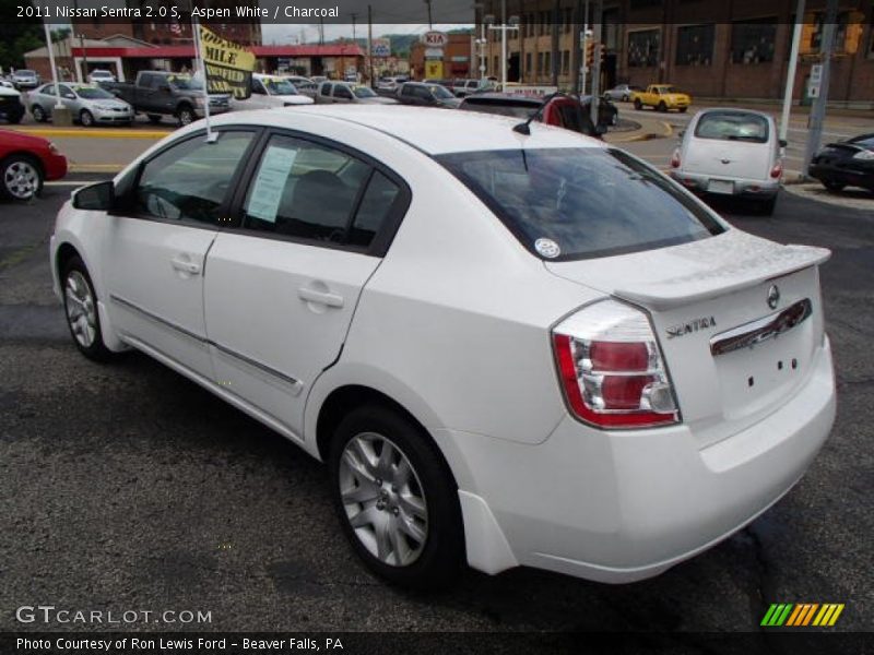 Aspen White / Charcoal 2011 Nissan Sentra 2.0 S