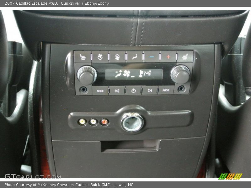 Quicksilver / Ebony/Ebony 2007 Cadillac Escalade AWD
