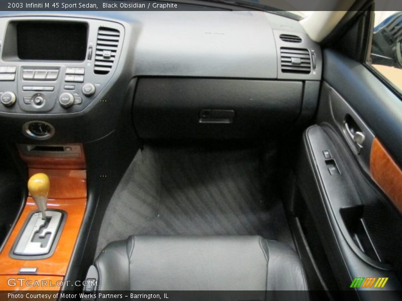 Black Obsidian / Graphite 2003 Infiniti M 45 Sport Sedan