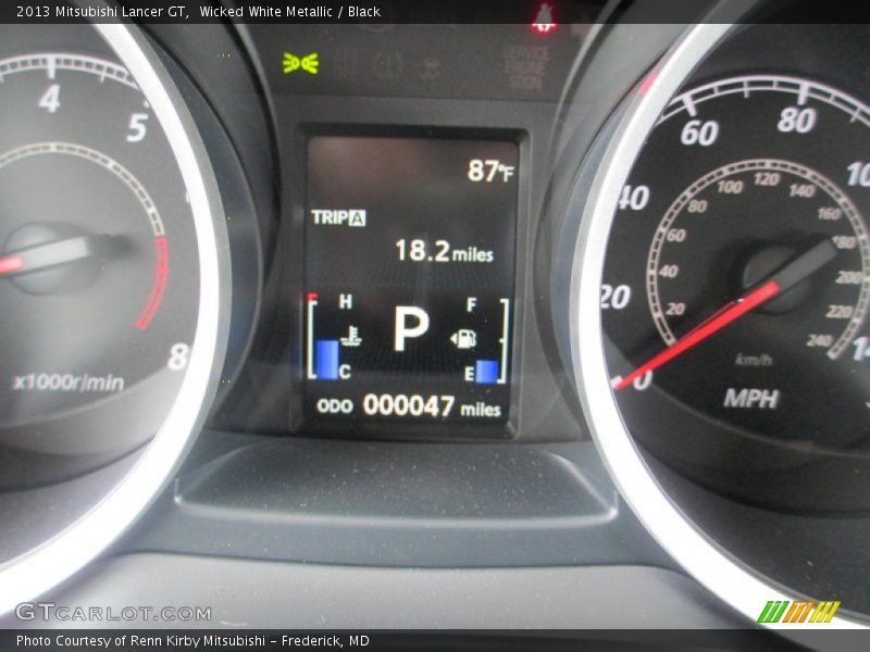 Wicked White Metallic / Black 2013 Mitsubishi Lancer GT