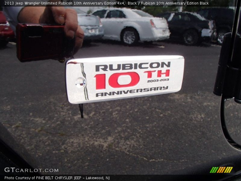  2013 Wrangler Unlimited Rubicon 10th Anniversary Edition 4x4 Logo