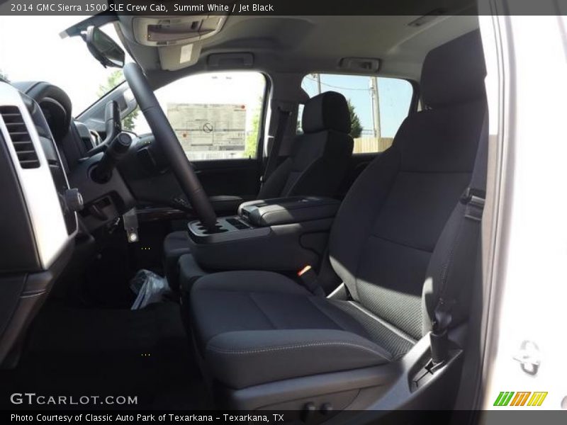 Front Seat of 2014 Sierra 1500 SLE Crew Cab