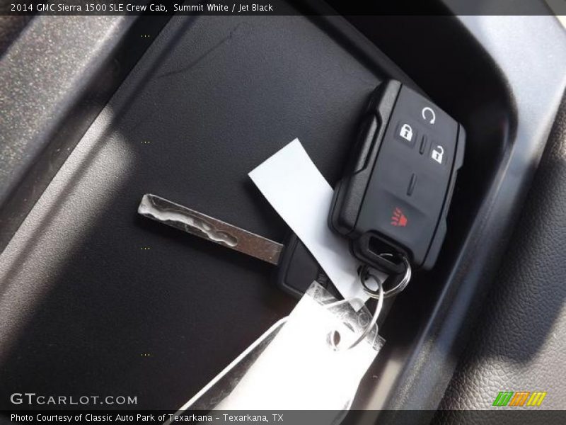 Keys of 2014 Sierra 1500 SLE Crew Cab