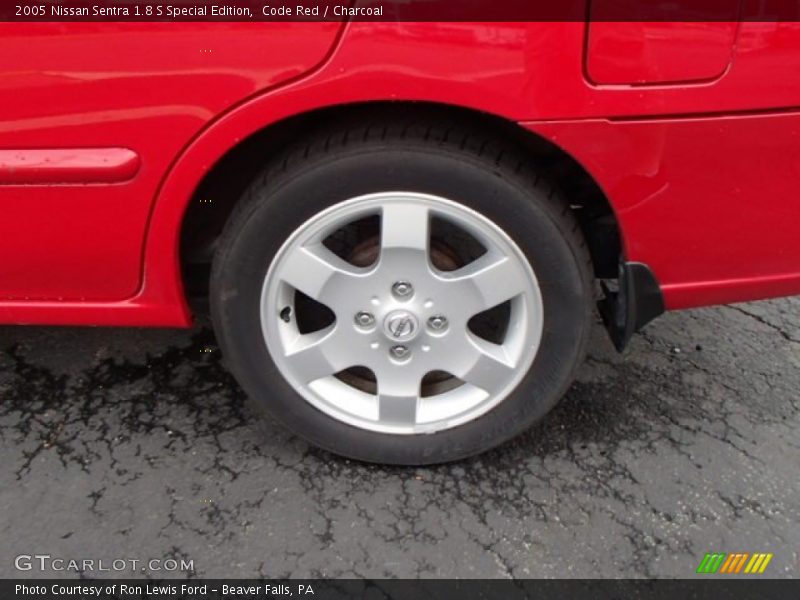 Code Red / Charcoal 2005 Nissan Sentra 1.8 S Special Edition