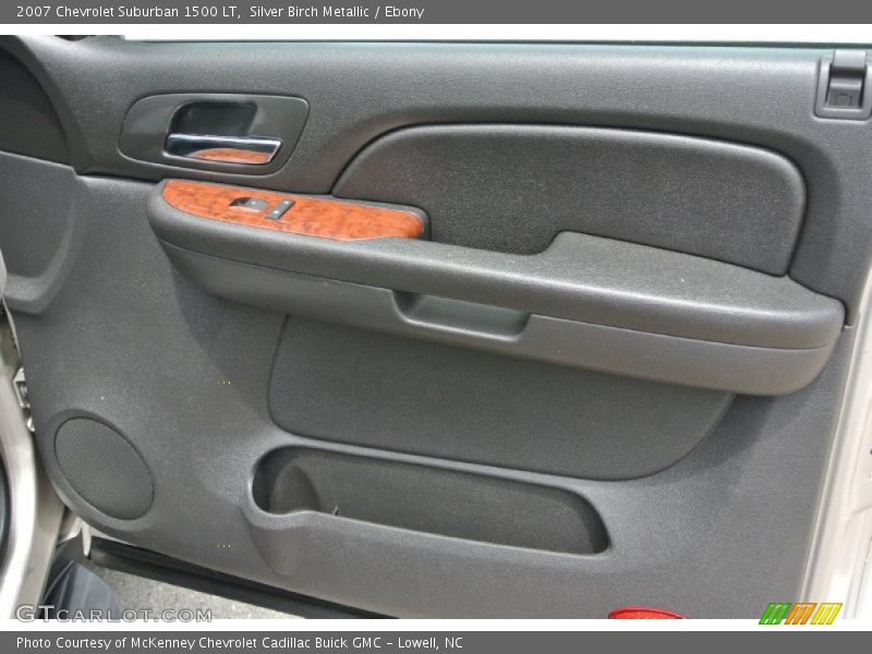 Silver Birch Metallic / Ebony 2007 Chevrolet Suburban 1500 LT