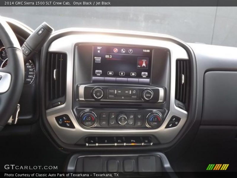 Controls of 2014 Sierra 1500 SLT Crew Cab