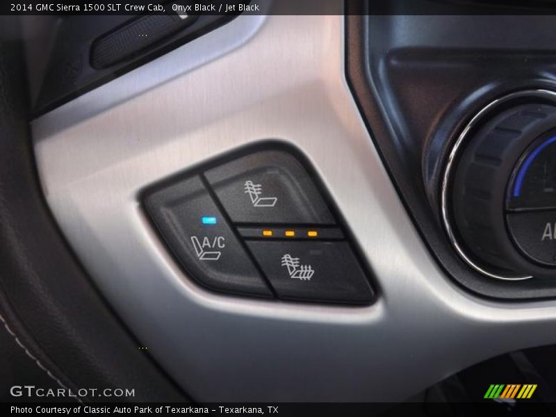 Controls of 2014 Sierra 1500 SLT Crew Cab
