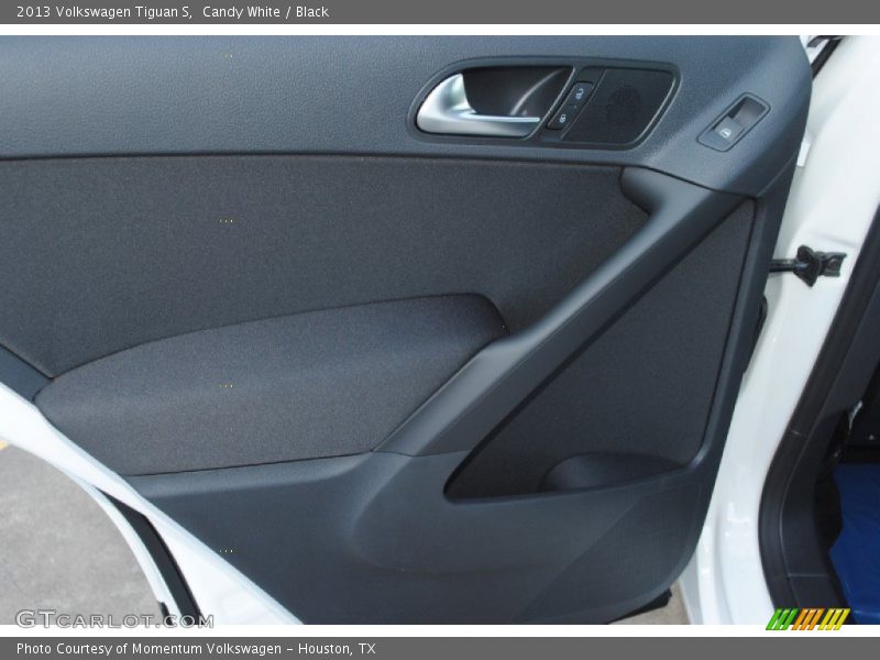 Candy White / Black 2013 Volkswagen Tiguan S