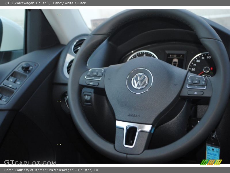 Candy White / Black 2013 Volkswagen Tiguan S