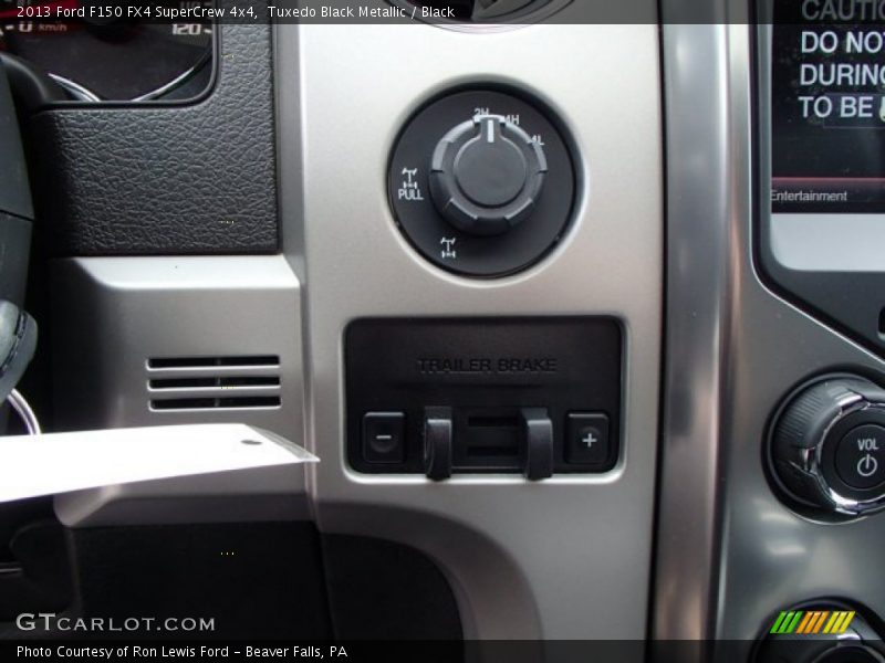 Tuxedo Black Metallic / Black 2013 Ford F150 FX4 SuperCrew 4x4