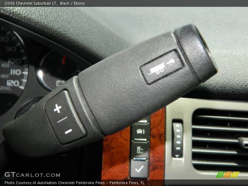 Black / Ebony 2009 Chevrolet Suburban LT
