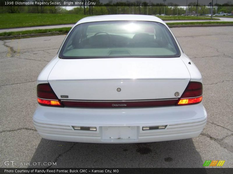 Bright White / Gray 1998 Oldsmobile Regency Sedan