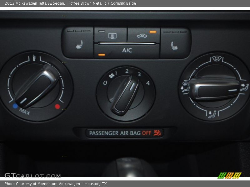 Toffee Brown Metallic / Cornsilk Beige 2013 Volkswagen Jetta SE Sedan