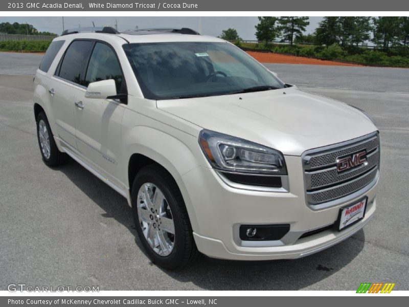 White Diamond Tricoat / Cocoa Dune 2013 GMC Acadia Denali