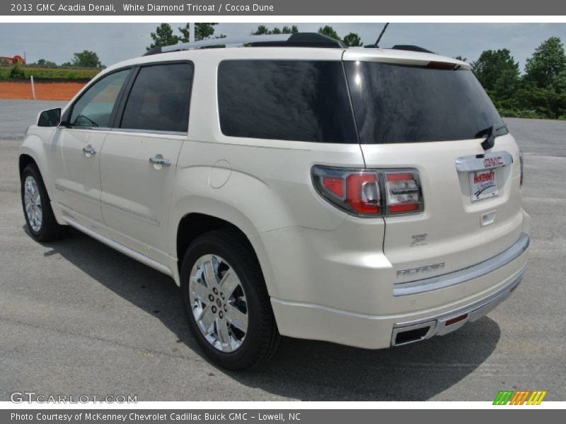 White Diamond Tricoat / Cocoa Dune 2013 GMC Acadia Denali