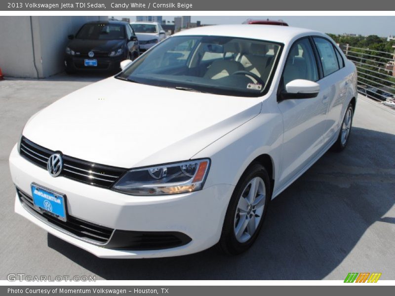 Candy White / Cornsilk Beige 2013 Volkswagen Jetta TDI Sedan