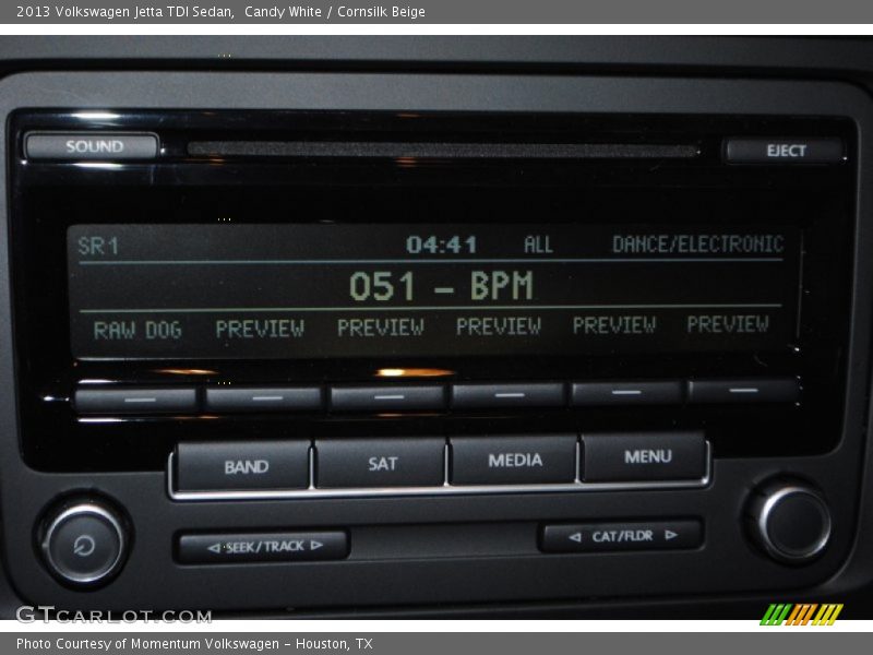 Candy White / Cornsilk Beige 2013 Volkswagen Jetta TDI Sedan