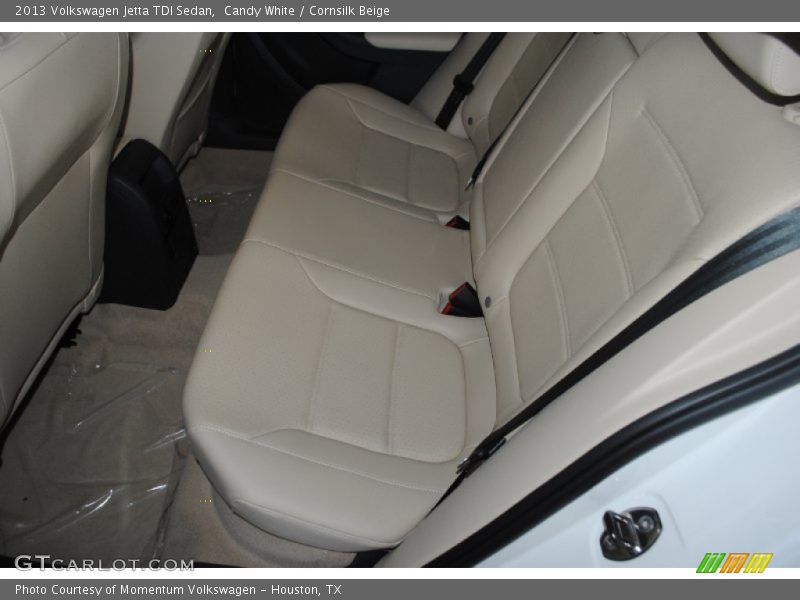 Candy White / Cornsilk Beige 2013 Volkswagen Jetta TDI Sedan