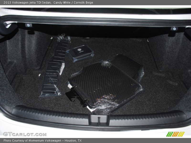 Candy White / Cornsilk Beige 2013 Volkswagen Jetta TDI Sedan