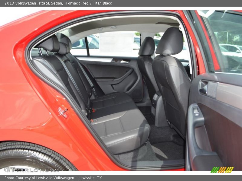 Tornado Red / Titan Black 2013 Volkswagen Jetta SE Sedan