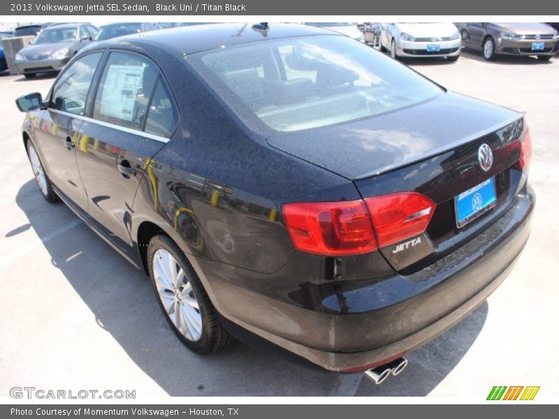 Black Uni / Titan Black 2013 Volkswagen Jetta SEL Sedan
