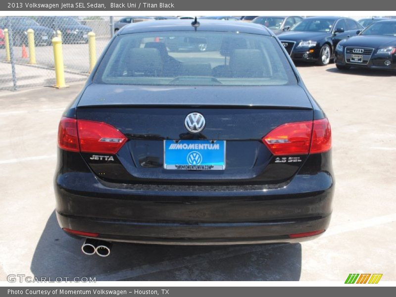 Black Uni / Titan Black 2013 Volkswagen Jetta SEL Sedan