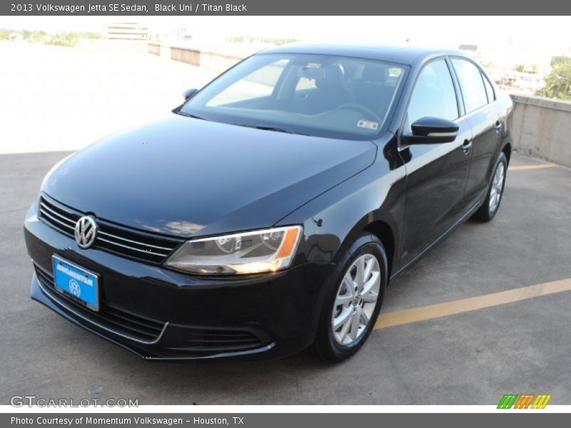 Black Uni / Titan Black 2013 Volkswagen Jetta SE Sedan