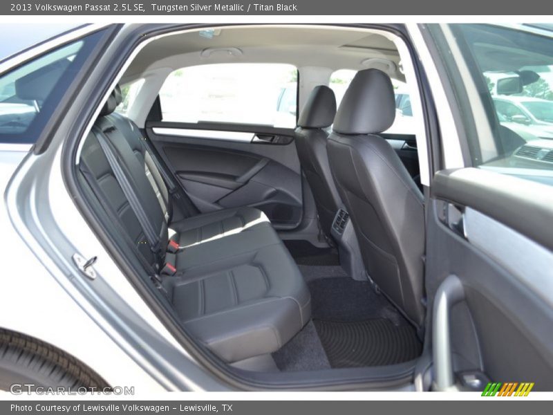 Tungsten Silver Metallic / Titan Black 2013 Volkswagen Passat 2.5L SE