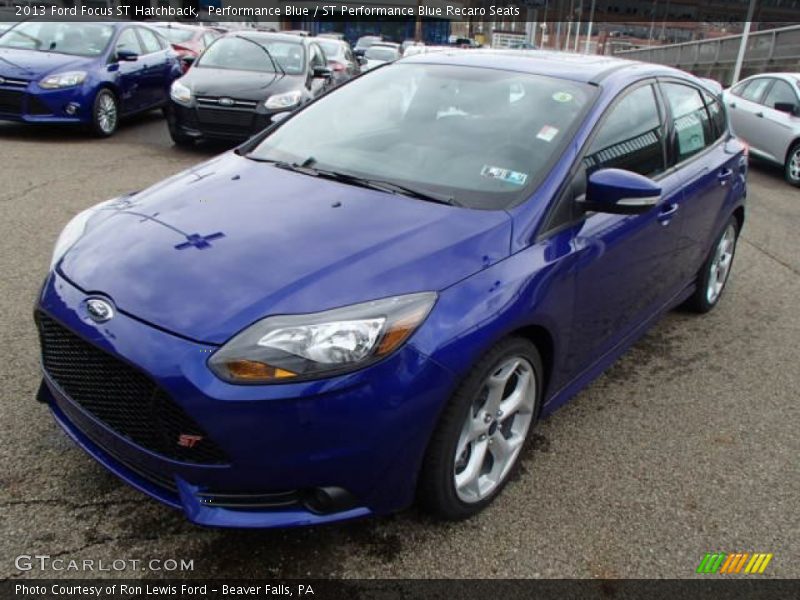 Performance Blue / ST Performance Blue Recaro Seats 2013 Ford Focus ST Hatchback