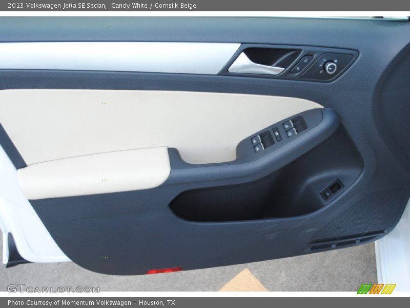 Candy White / Cornsilk Beige 2013 Volkswagen Jetta SE Sedan