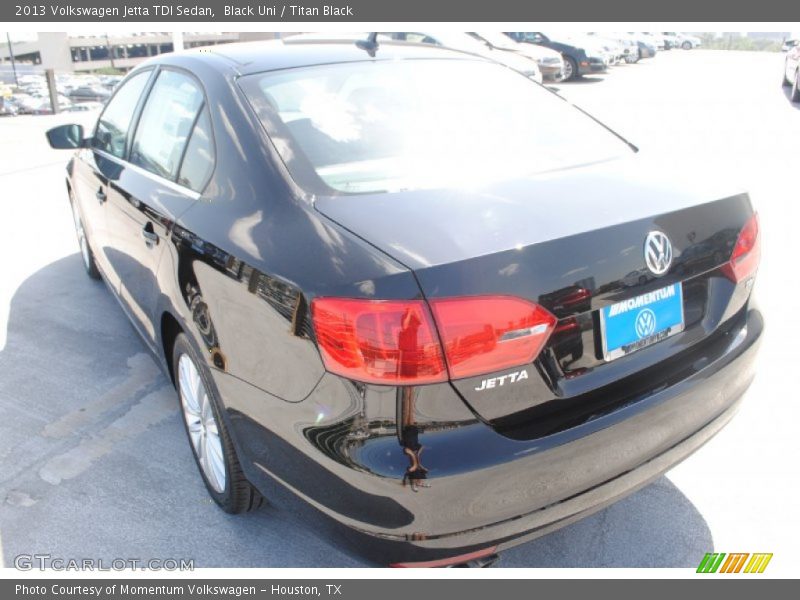 Black Uni / Titan Black 2013 Volkswagen Jetta TDI Sedan