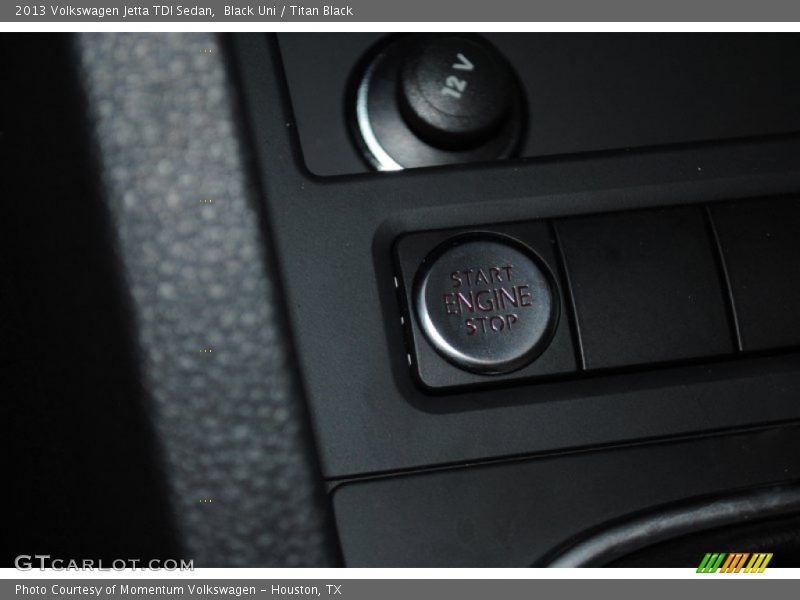 Black Uni / Titan Black 2013 Volkswagen Jetta TDI Sedan