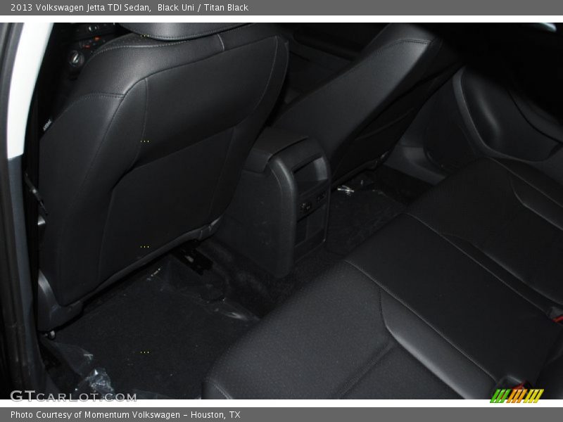 Black Uni / Titan Black 2013 Volkswagen Jetta TDI Sedan