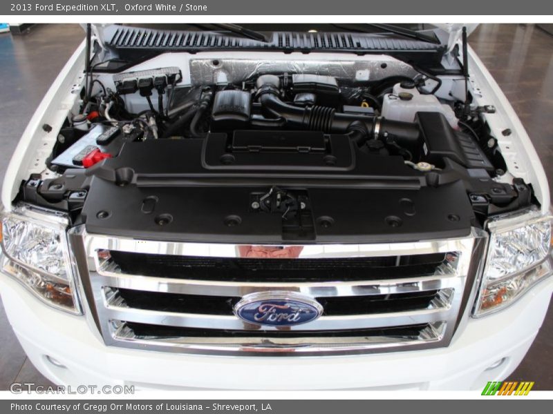 Oxford White / Stone 2013 Ford Expedition XLT