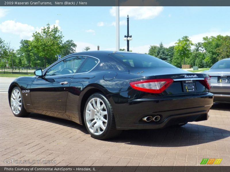 Nero (Black) / Nero 2009 Maserati GranTurismo