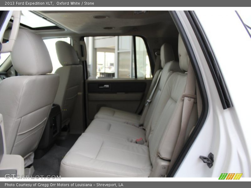 Oxford White / Stone 2013 Ford Expedition XLT